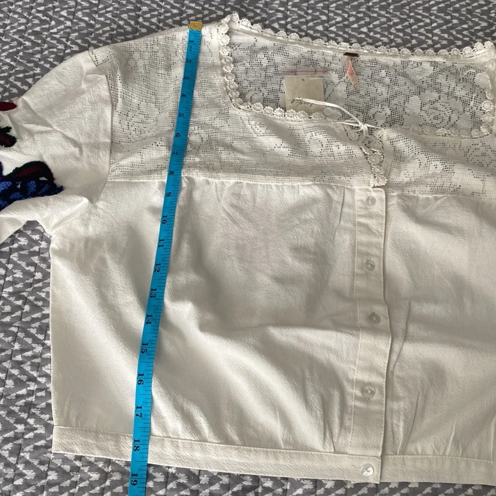 NWT Free People Meadows Embroidered Crop Blouse Size Large